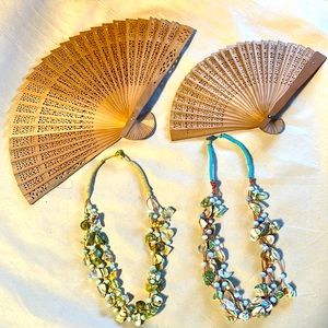 Bundle of 2 shell necklaces and 2 oriental wood fans